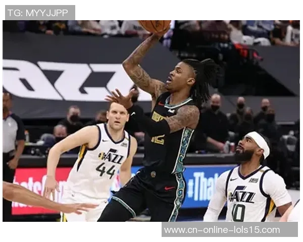 德阿隆福克斯带领国王队崛起成NBA新星的奋斗之路